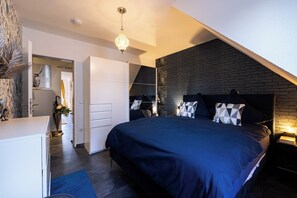 3 chambres, fer et planche Ă repasser, Wi-Fi, draps fournis