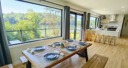 Luxury Lake Resort - Panoramic Lake View on Lake Logan - Private Dock