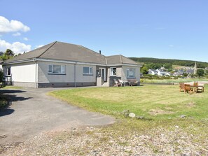 Exterior - 3 bedroom accommodation in Lamlash, Isle of Arran (Lamlash, Isle of Arran)