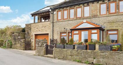 4 Schlafzimmer Unterkunft in Holmfirth