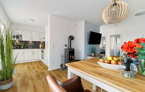 Geladeira, fogão, cooktop, lava-louças