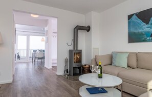 Smart TV, fireplace, DVD player - Beautiful apartment in Olpenitz (Olpenitz)