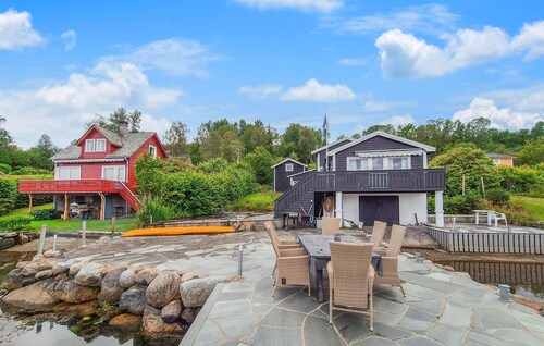 Gorgeous home in Førde i Hordaland with WiFi