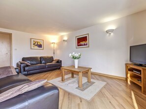 Living area - 4 Red Rock Apartments (Dawlish Warren)