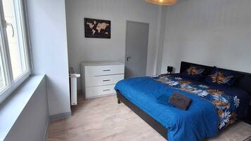 1 bedroom, WiFi, bed sheets