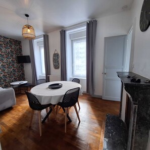 Dining - Appartement RDC Centre Ville (Mayenne)