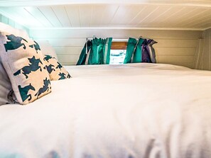 1 chambre, Wi-Fi gratuit, draps fournis