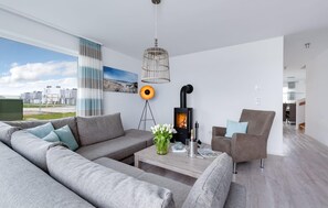 Smart TV, fireplace, stereo - Cozy home in Olpenitz with sauna (Olpenitz)