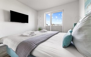 2 soverom, strykejern/-brett, reiseseng for barn og wi-fi (inkludert)