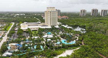 NEW Coastal Paradise GEM!! Spacious 4BR, 3 Full Baths w/Pool!! PET FRIENDLY!!!