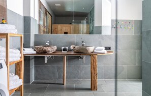 Dusche, Haartrockner