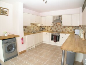 Geschirrspüler, Hochstuhl