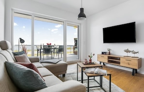 TV, fireplace - Cozy apartment in Olpenitz (Olpenitz)