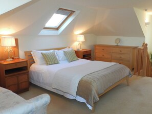 3 Schlafzimmer, kostenloses WLAN, Bettwäsche