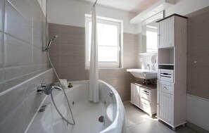 Hair dryer - Beautiful home in Olpenitz with sauna (Olpenitz)
