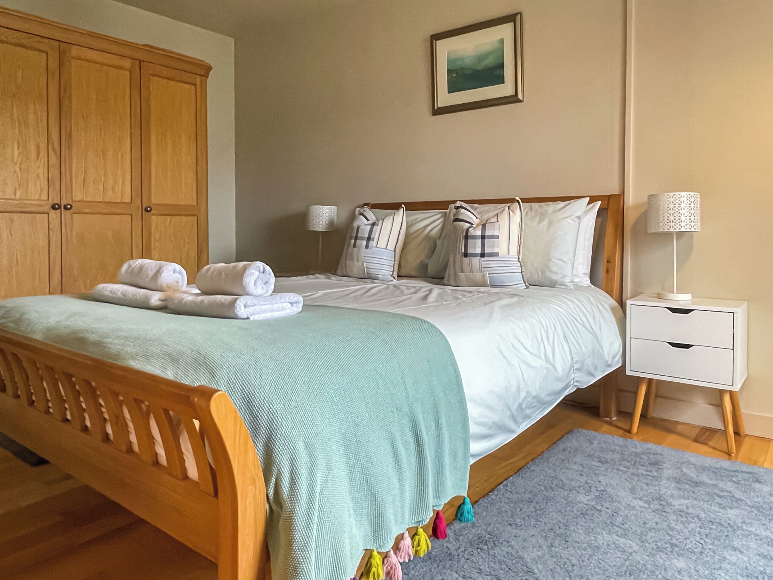 3 habitaciones, wifi gratis y ropa de cama 