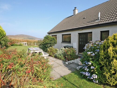 3 bedroom accommodation in Laide