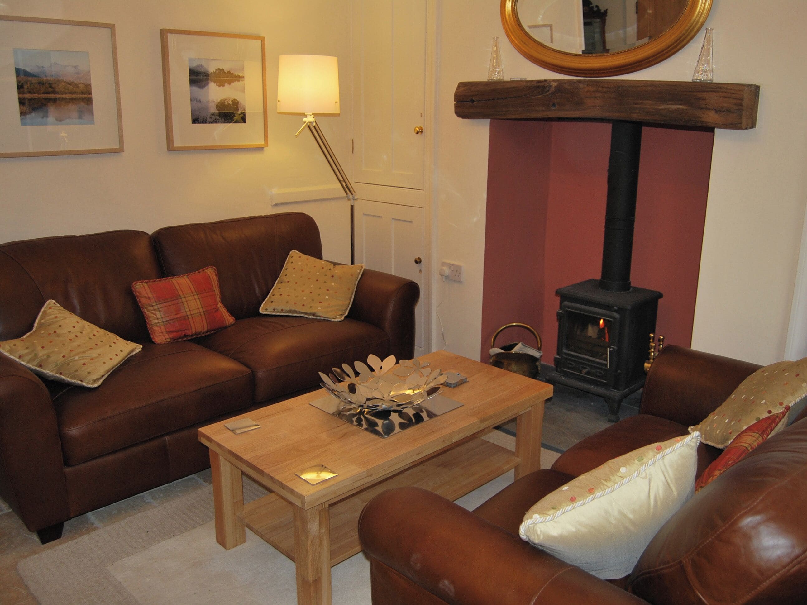 A Charming, Contemporary Lakeland Cottage In The Very Heart Of Ambleside. - Elterwater