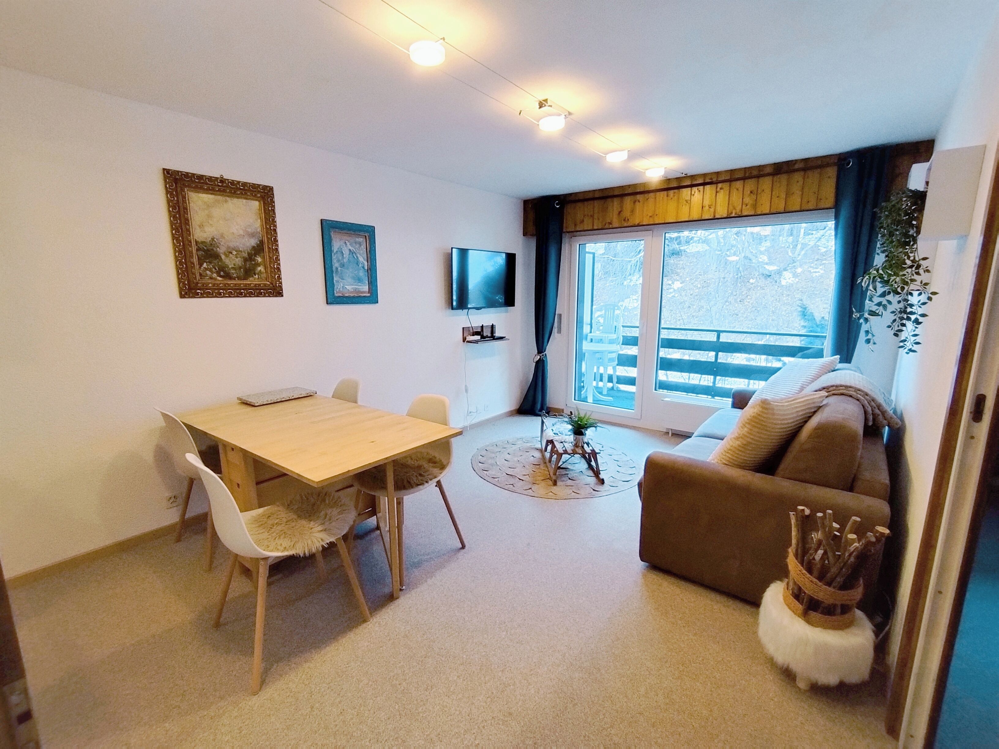 Televisión de pantalla plana 