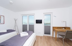 2 bedrooms, iron/ironing board, travel cot, free WiFi - Nice home in Olpenitz with sauna (Olpenitz)