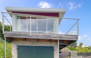 Exterior detail - Nice home in Gränna with house sea view (Gränna)