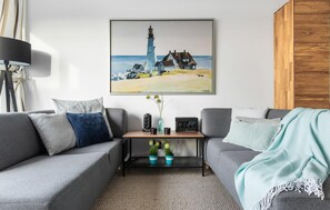 TV, fireplace - Cozy home in Olpenitz with sauna (Olpenitz)