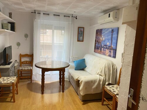 Centric and Sunny Seaside Retreat in Santa Pola