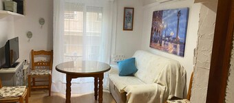 Centric and Sunny Seaside Retreat in Santa Pola