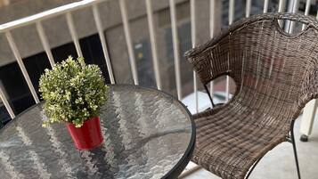 Apartament | Àrea exterior de l'allotjament