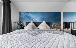 2 quartos, ferros/tábuas de passar roupa, berço de viagem