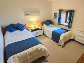 2 bedrooms, free WiFi, bed sheets