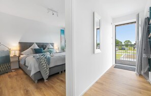 1 chambre, fer et planche à repasser, lit parapluie, Wi-Fi gratuit