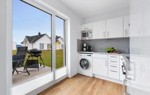 Geladeira, fogão, cooktop, lava-louças