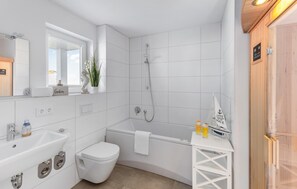Hair dryer - Beach front apartment in Olpenitz (Olpenitz)