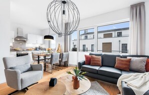 Fireplace - 2 bedroom nice apartment in Olpenitz (Olpenitz)