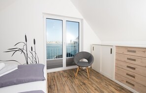 2 soverom, strykejern/-brett, reiseseng for barn og wi-fi (inkludert)