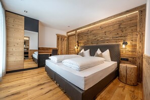 2 bedrooms, free WiFi, bed sheets - The Berna Chalet Dolomites 187B (Ortisei)