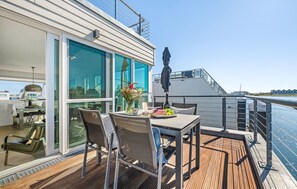 Outdoor dining - Beautiful ship in Olpenitz with sauna (Olpenitz)