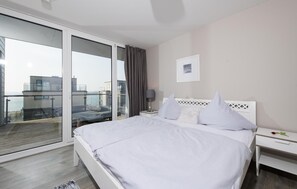 2 sovrum, strykjärn/strykbräda, resesäng och gratis wi-fi