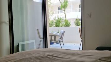 1 chambre, fer et planche Ă repasser, accĂšs Internet, draps fournis