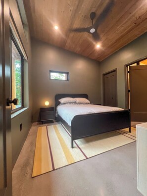 3 habitaciones, wifi gratis y ropa de cama