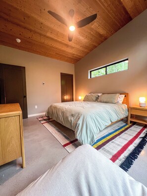 3 soverom, wi-fi (inkludert) og sengetøy