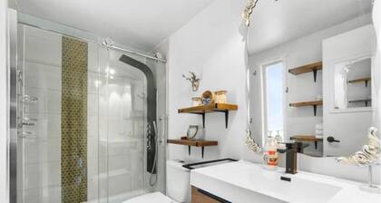 Retreat to peace and nature! Ideal for lovers or families.