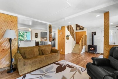 Retreat to peace and nature! Ideal for lovers or families.