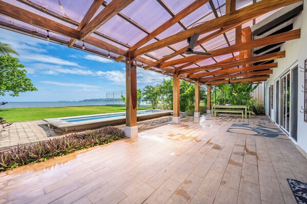 Restauration extérieure