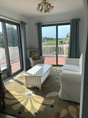 TV connectée, cheminée