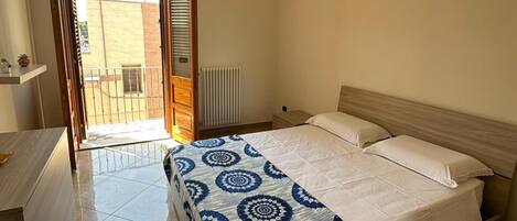 1 chambre, Wi-Fi gratuit, draps fournis