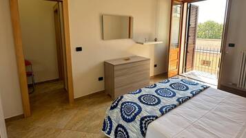 1 bedroom, free WiFi, bed sheets