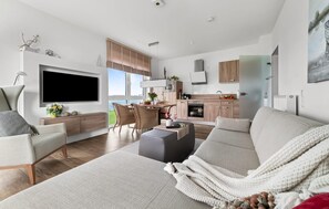 TV - Gorgeous apartment in Olpenitz with sauna (Olpenitz)