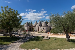 Exterior - Null 'Vecchio Forno' with Shared Terrace, Wi-Fi and Air Conditioning (Locorotondo)